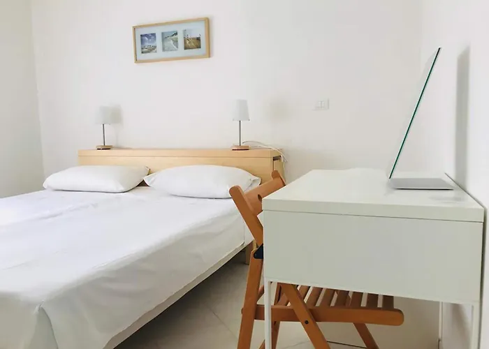 Club One Bed 76g شقة بيتسو